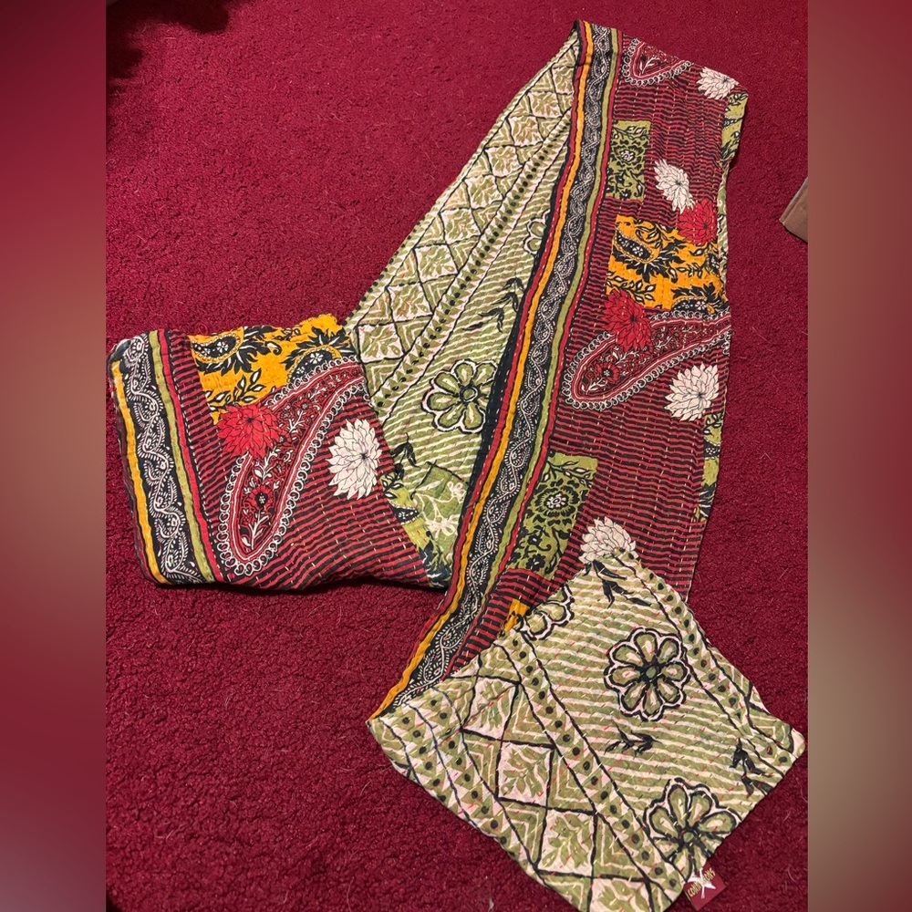 CONNECTIONS BOHO REVERSIBLE SCARF NWOT FAIR TRADE HANDCRAFTED IN INDIA